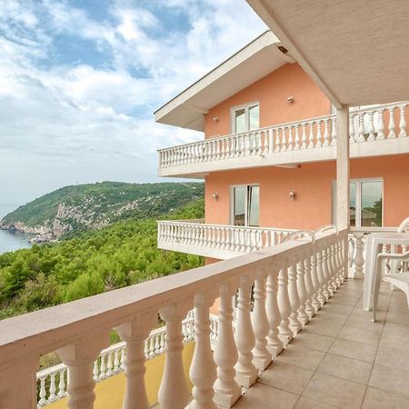 Apartmani Bronhi Sutomore Exterior photo