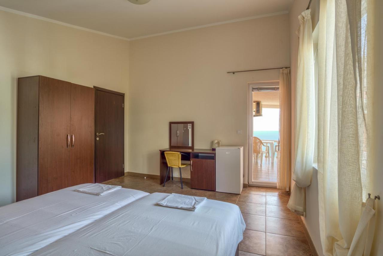 Apartmani Bronhi Sutomore Exterior photo